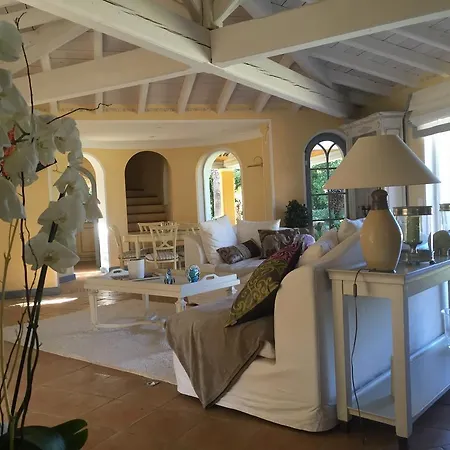 Moorea Villa *